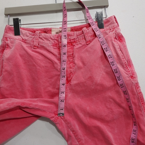 HOLLISTER BUTTON FLY JEAN SHORT - Picture 12 of 13